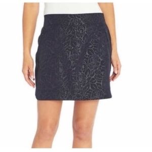 Orvis Floral Embossed Travel Active Skirt Sz M
